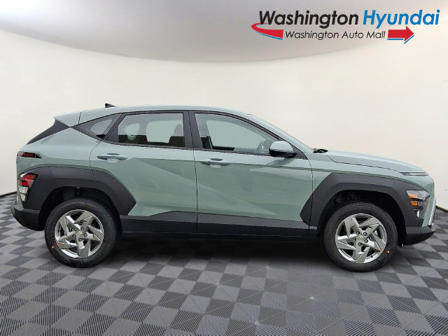 New 2027 Hyundai Kona SE AWD/4WD image 7