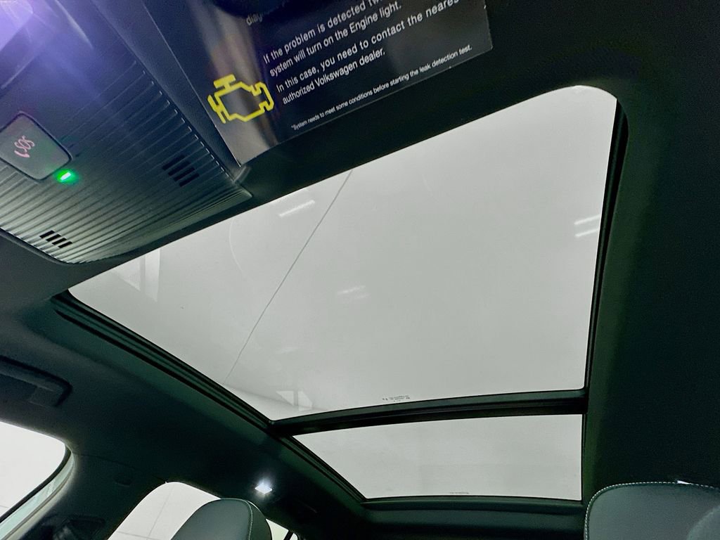 New 2026 Volkswagen Tiguan SEL R-Line image 15