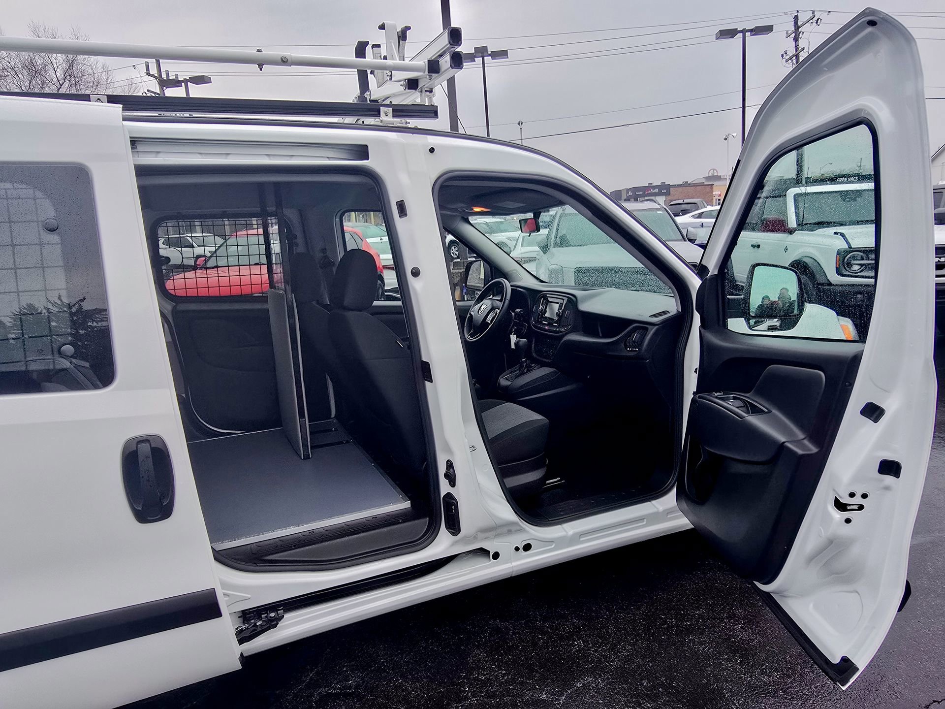 Used 2021 RAM ProMaster City Tradesman SLT w/ Window Group 05 image 14