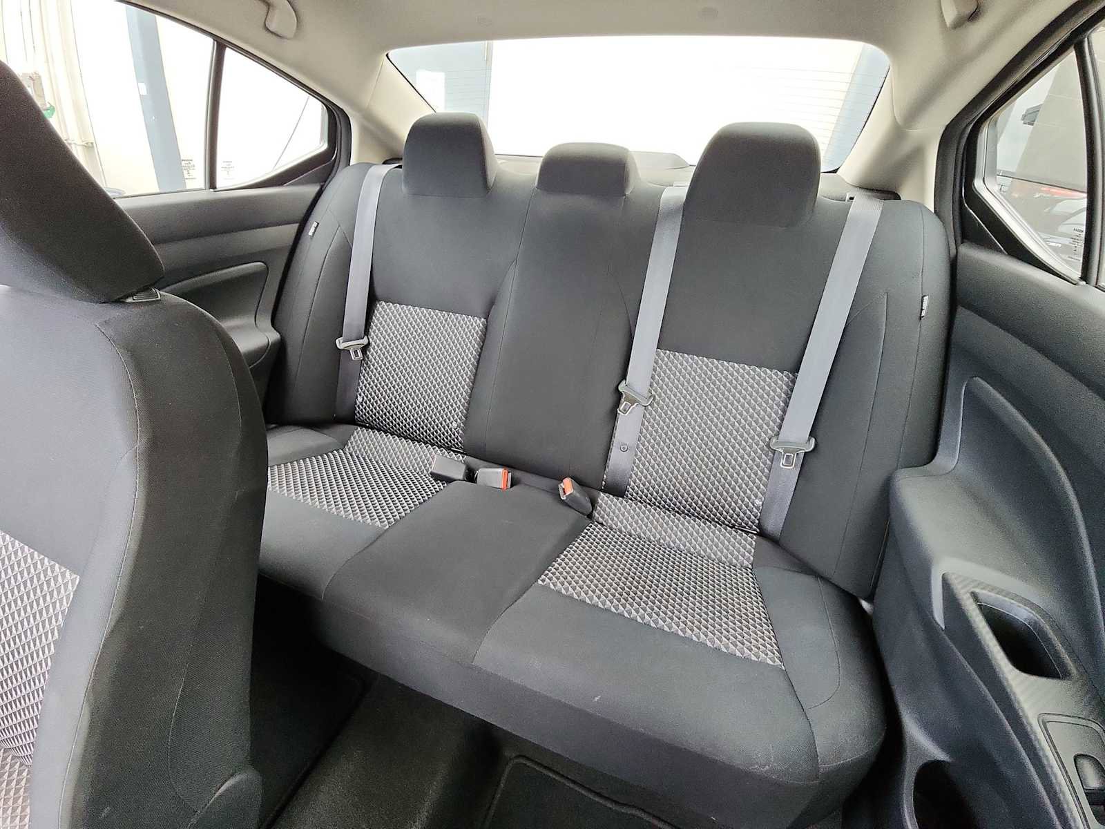 Used 2023 Nissan Versa S image 22