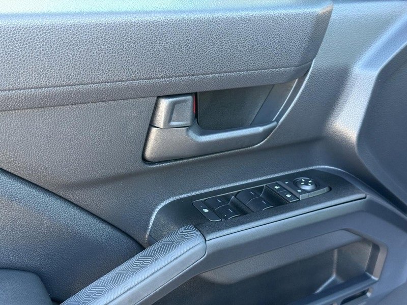 Used 2025 Toyota 4Runner SR5 image 18