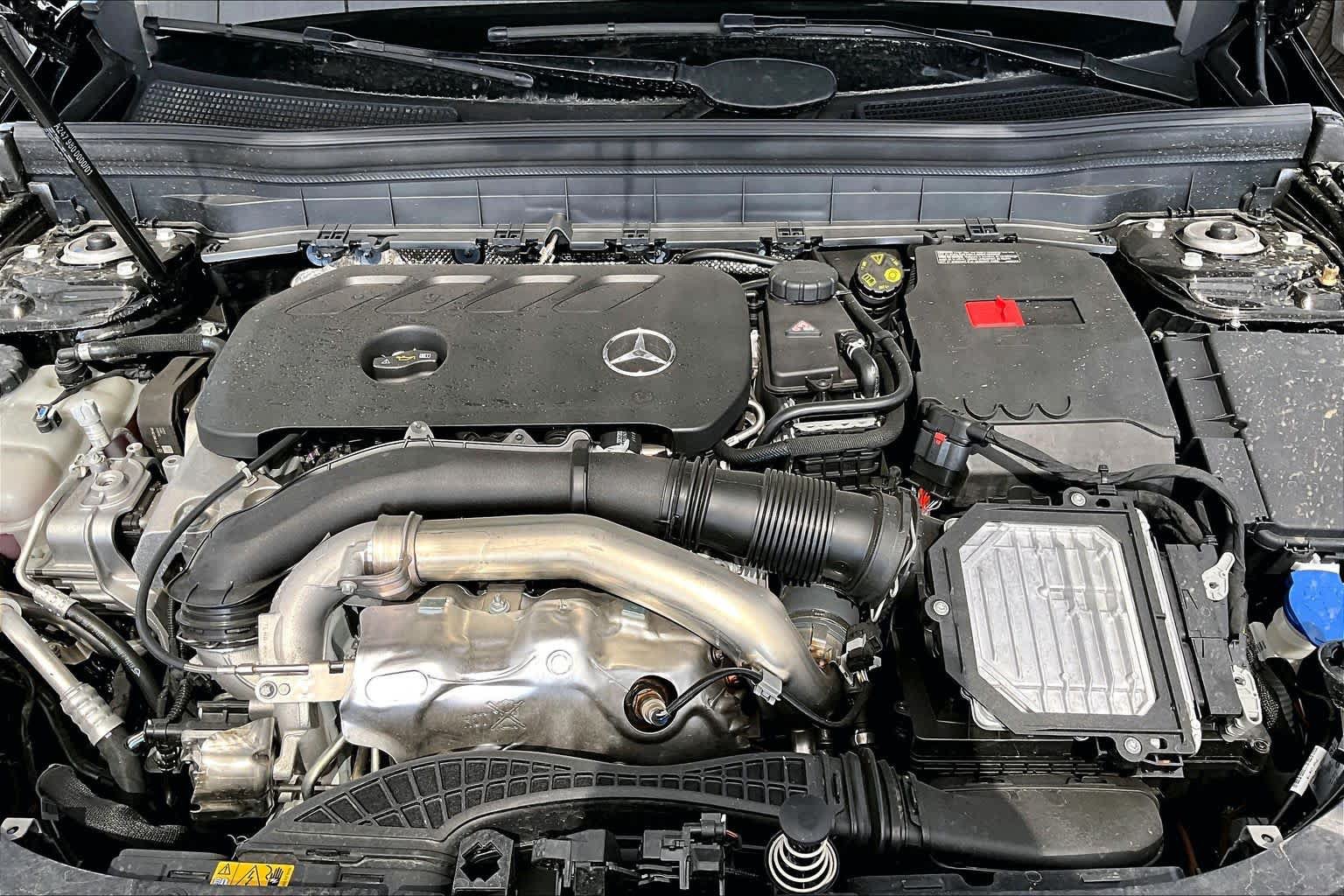 Used 2026 Mercedes-Benz GLB 250 image 16