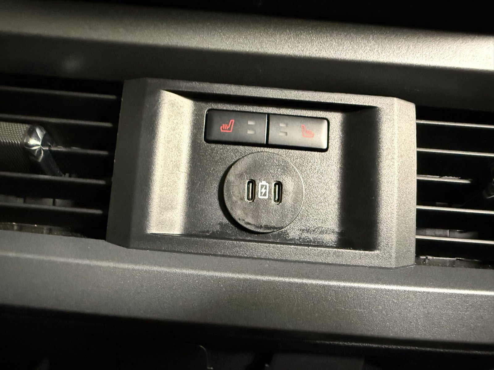 Used 2024 Ford F250 Lariat image 35