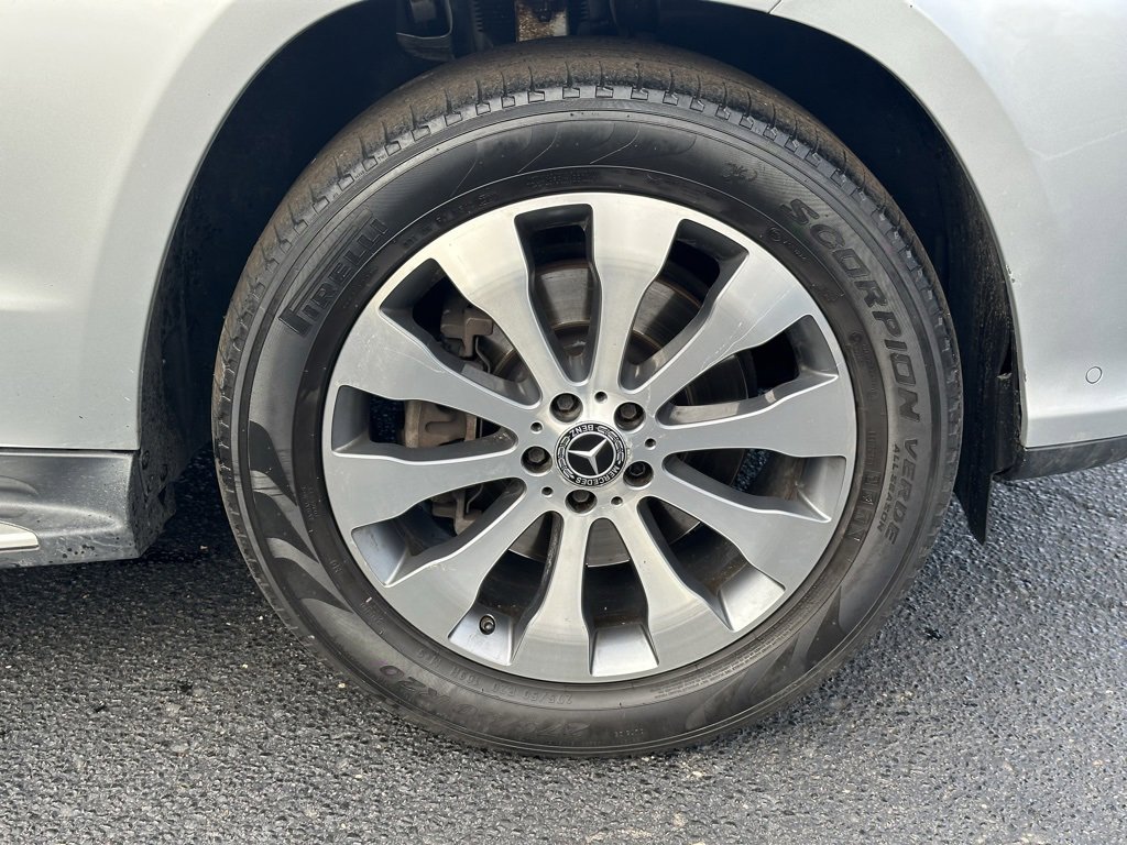 Used 2018 Mercedes-Benz GLS 450 4MATIC image 37