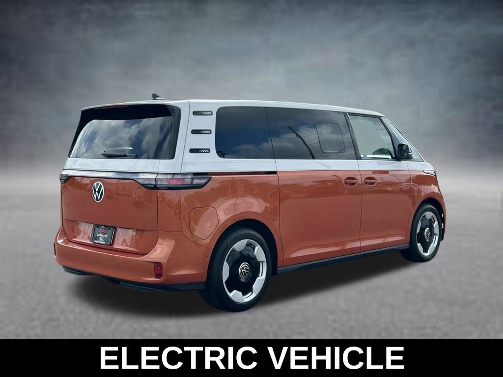 Used 2025 Volkswagen ID. Buzz Pro S Plus RWD image 5