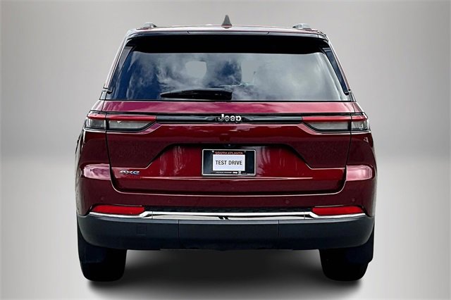 Used 2022 Jeep Grand Cherokee Limited 4xe w/ MOPAR Finishing Package image 6