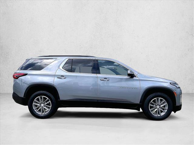 Used 2023 Chevrolet Traverse LT FWD image 5