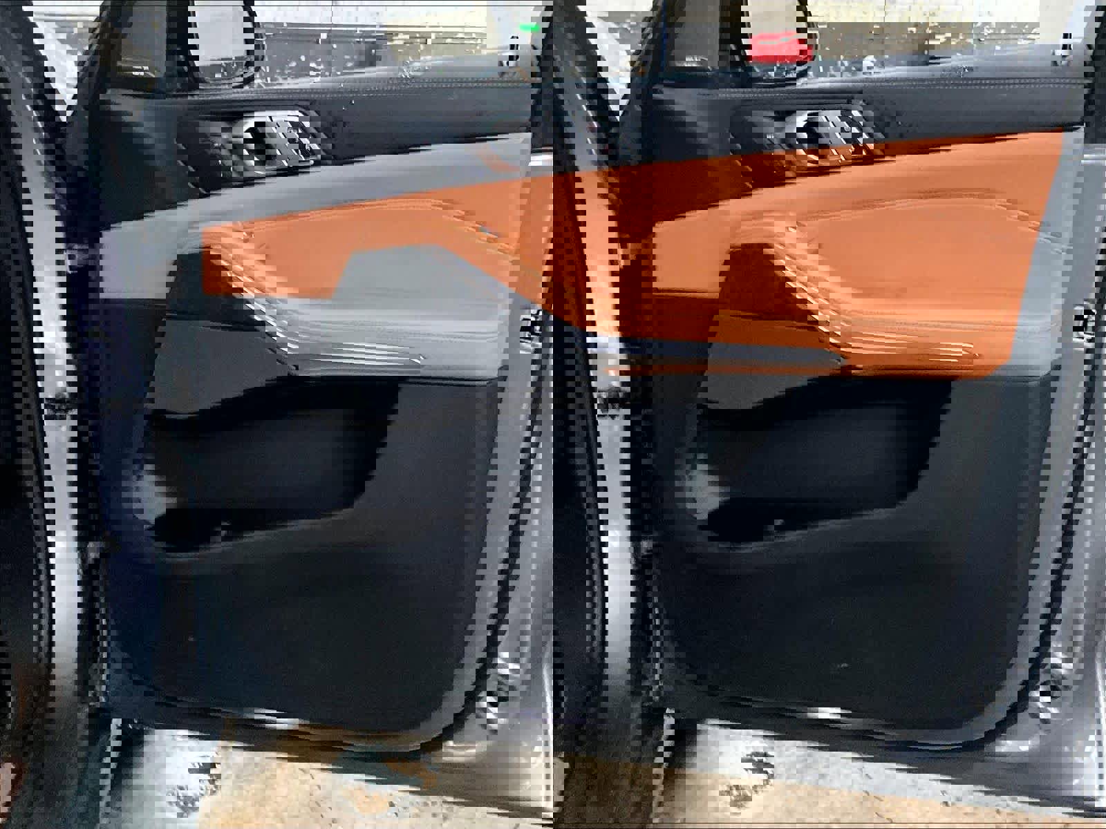 Certified 2024 BMW X7 xDrive40i w/ Premium Package image 25