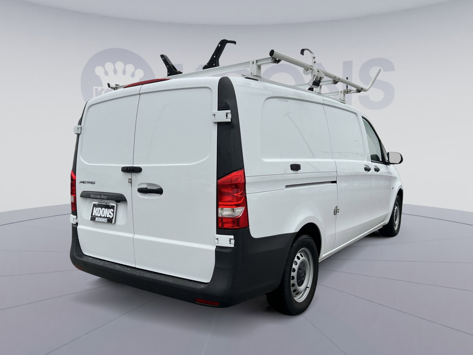 Used 2023 Mercedes-Benz Metris image 7