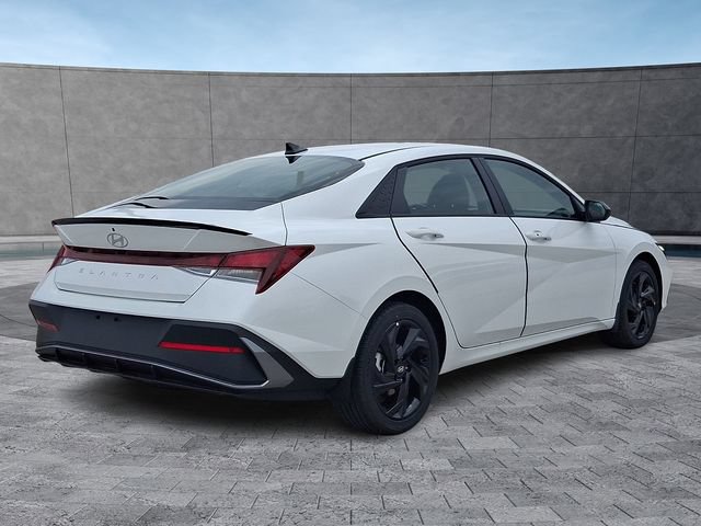 New 2026 Hyundai Elantra Sport FWD image 7
