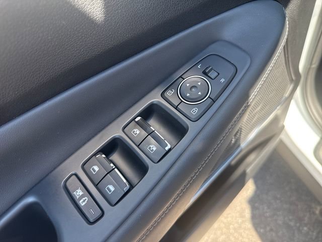 Used 2019 Hyundai Santa Fe AWD image 11