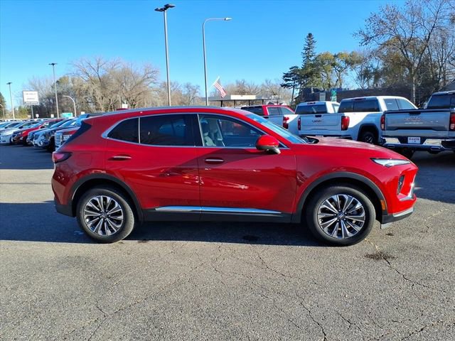 Used 2025 Buick Envision Preferred image 2