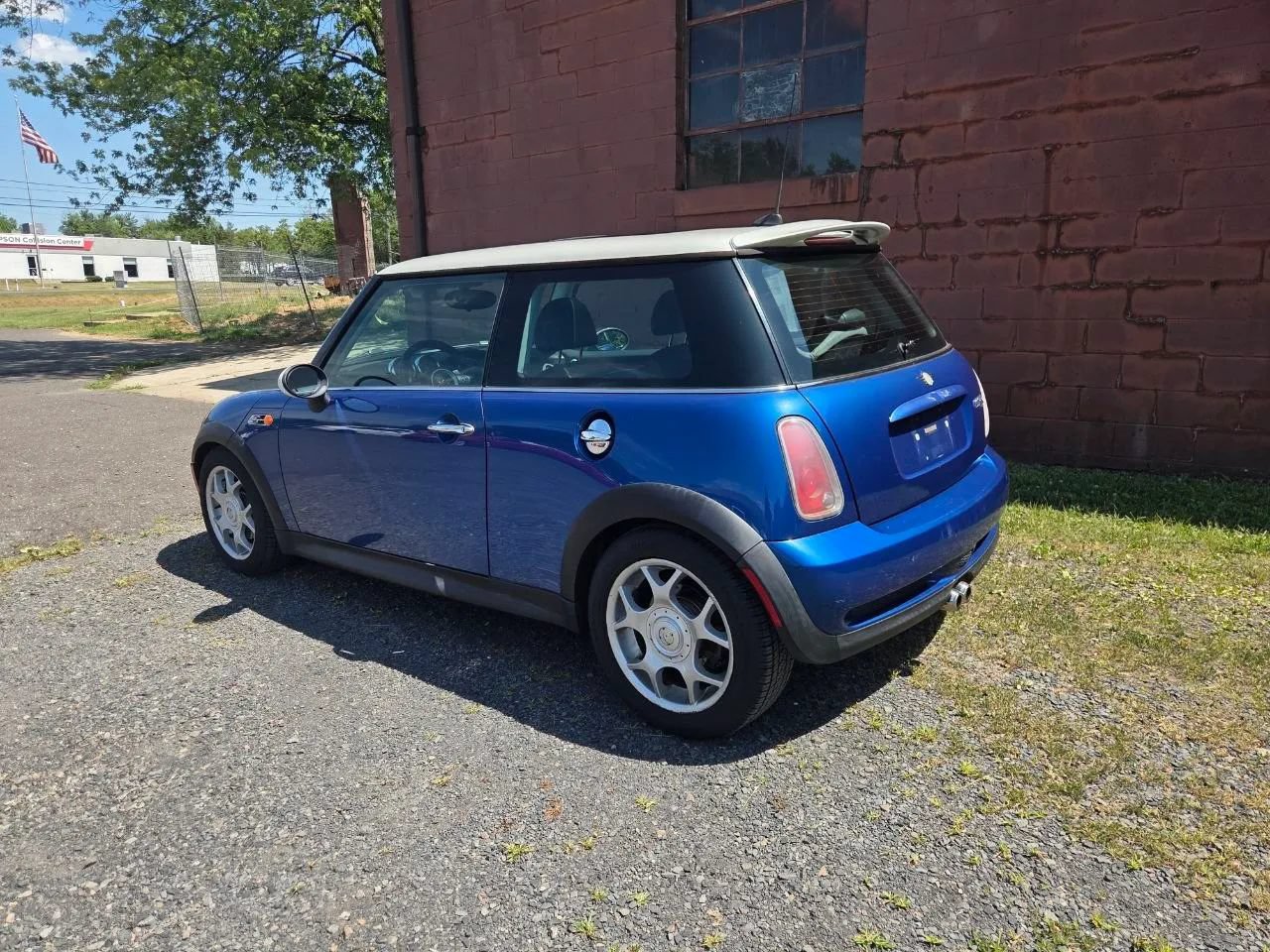 Used 2005 MINI Cooper S FWD image 4