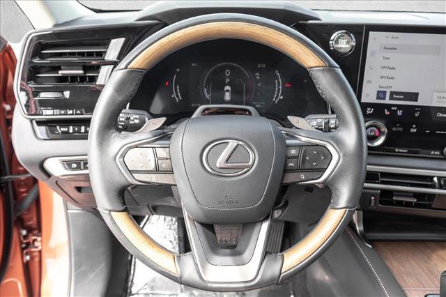 Used 2023 Lexus RX 350 Premium Plus w/ Accessory Package AWD/4WD image 19