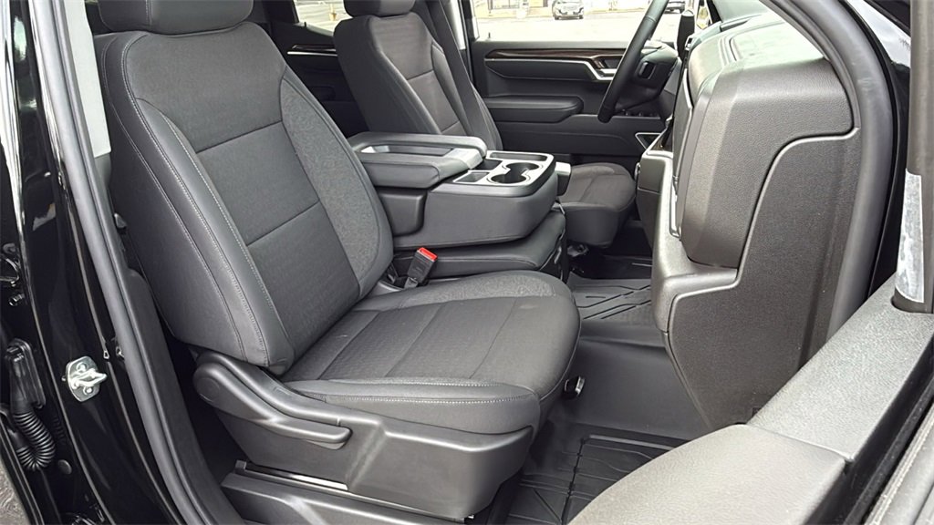 New 2026 Chevrolet Silverado 1500 LT w/ All Star Edition Plus image 9
