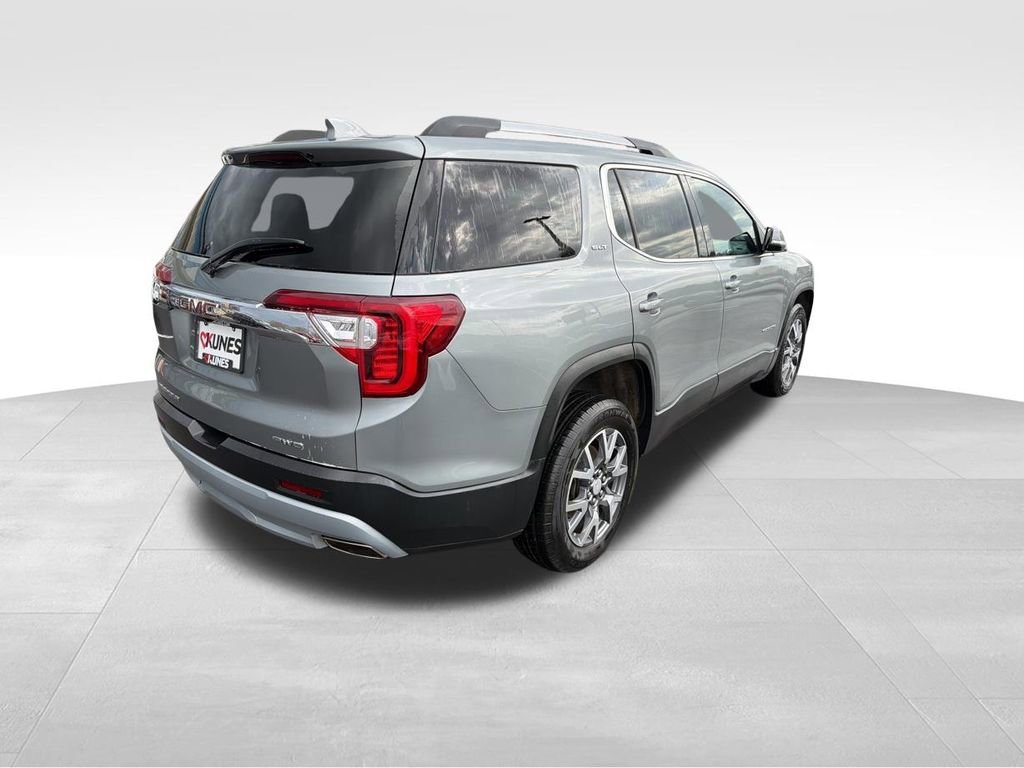 Used 2023 GMC Acadia SLT image 10