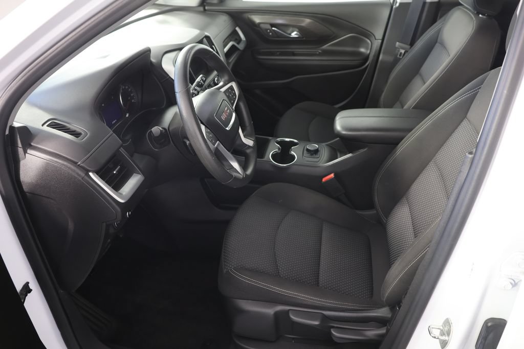 Used 2023 GMC Terrain SLE FWD image 18