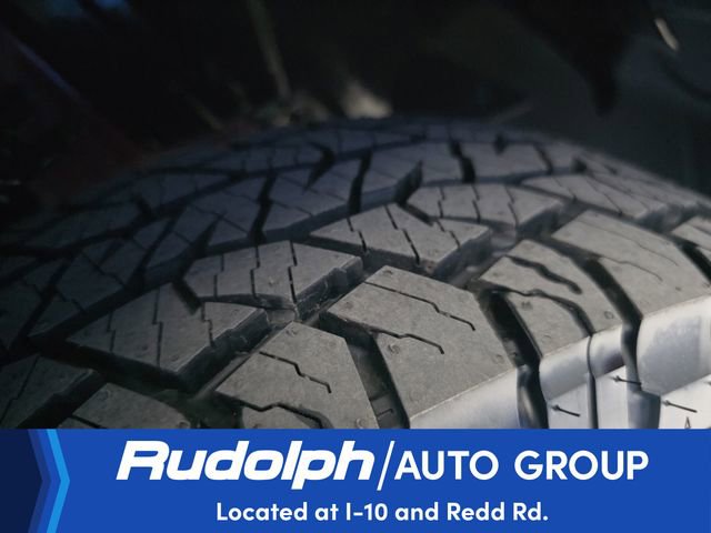 Used 2025 Jeep Compass Trailhawk AWD/4WD image 33
