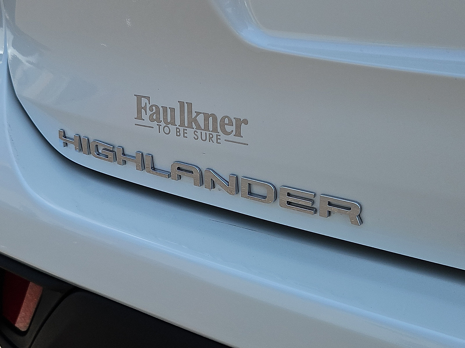 Used 2020 Toyota Highlander L AWD/4WD image 29