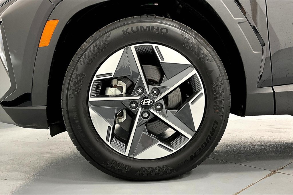 Used 2025 Hyundai Tucson SEL FWD image 10