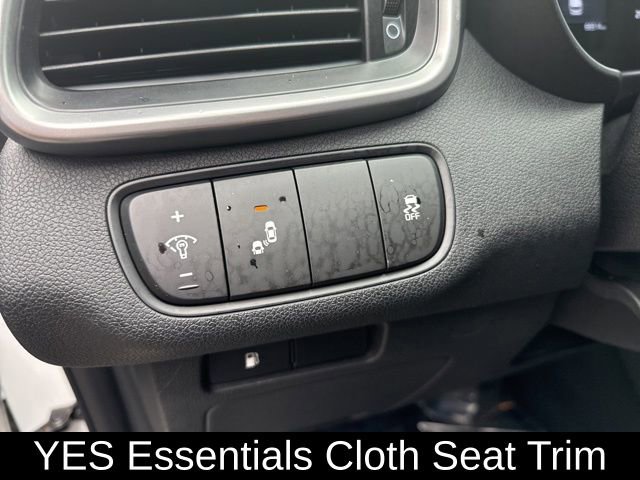 Used 2019 Kia Sorento LX image 22