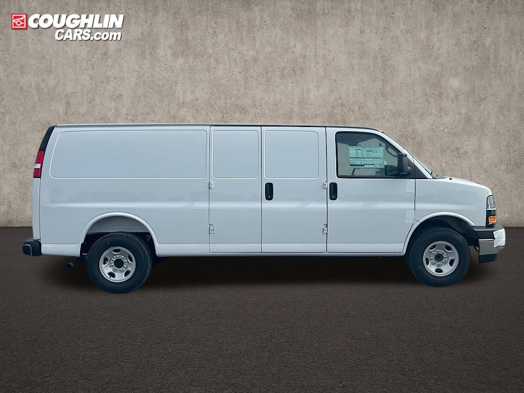 New 2025 Chevrolet Express 3500 Extended w/ Driver Convenience Package image 3