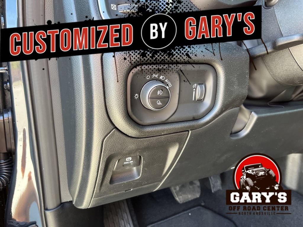 New 2026 RAM 1500 Big Horn w/ Night Edition AWD/4WD image 8