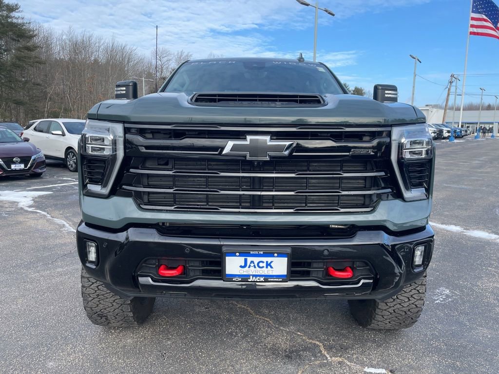 Used 2025 Chevrolet Silverado 2500 LTZ w/ Trail Boss Package image 2