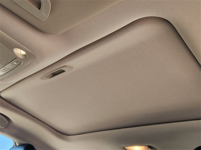 Used 2022 Nissan Rogue Sport SL w/ Premium Package image 25