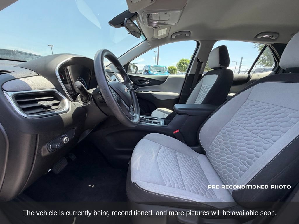 Used 2019 Chevrolet Equinox LS FWD image 11