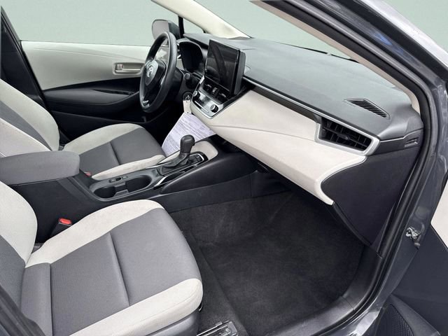 Used 2024 Toyota Corolla LE image 21