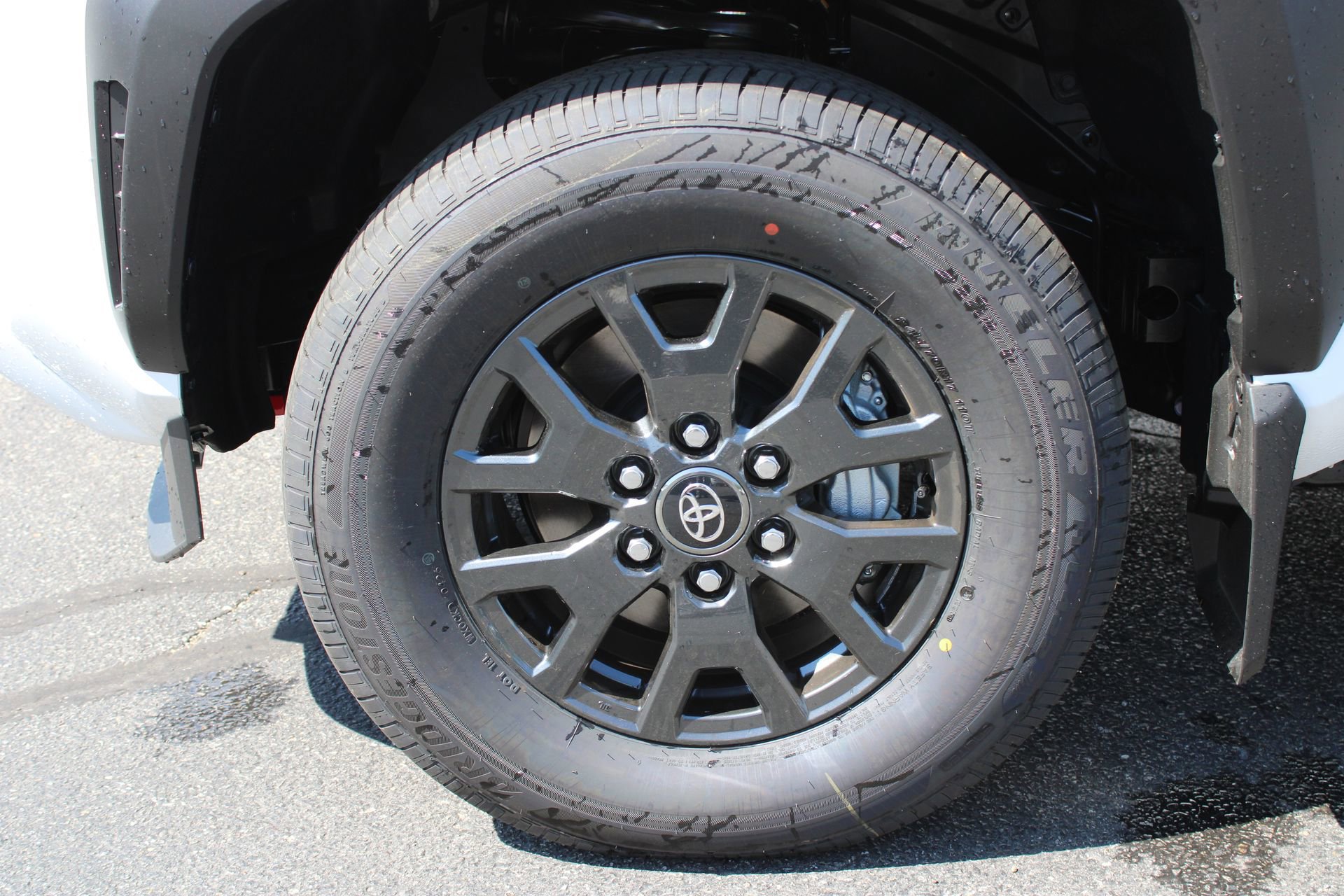 New 2026 Toyota 4Runner SR5 AWD/4WD image 12
