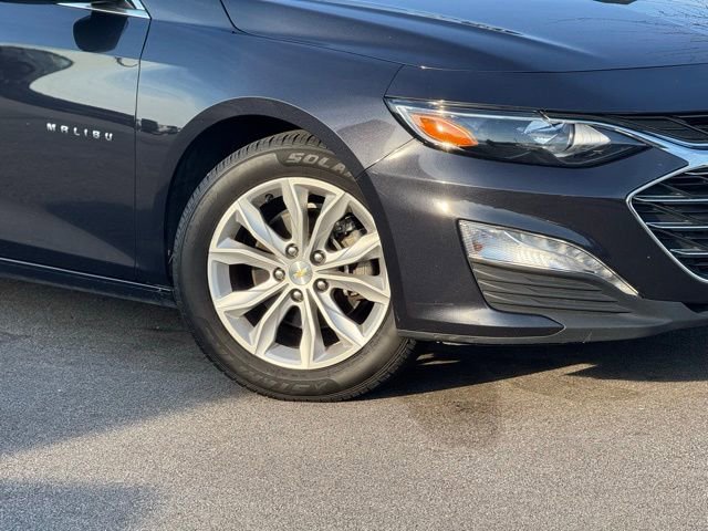 Used 2023 Chevrolet Malibu LT image 2