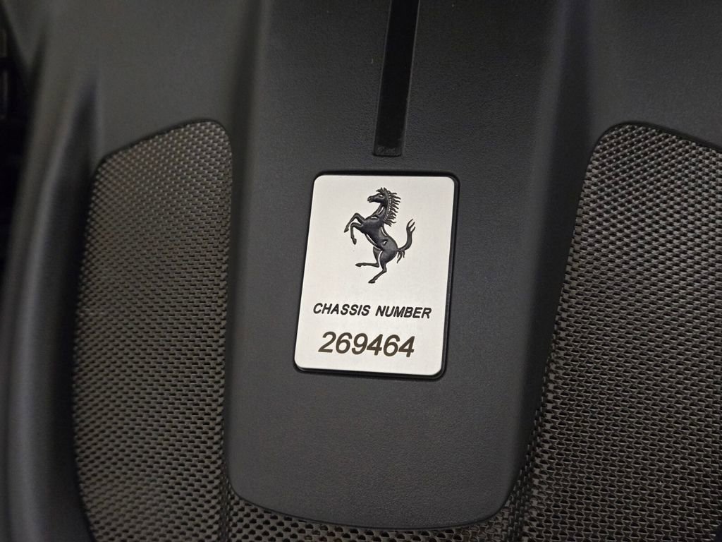 Used 2022 Ferrari Roma RWD image 29