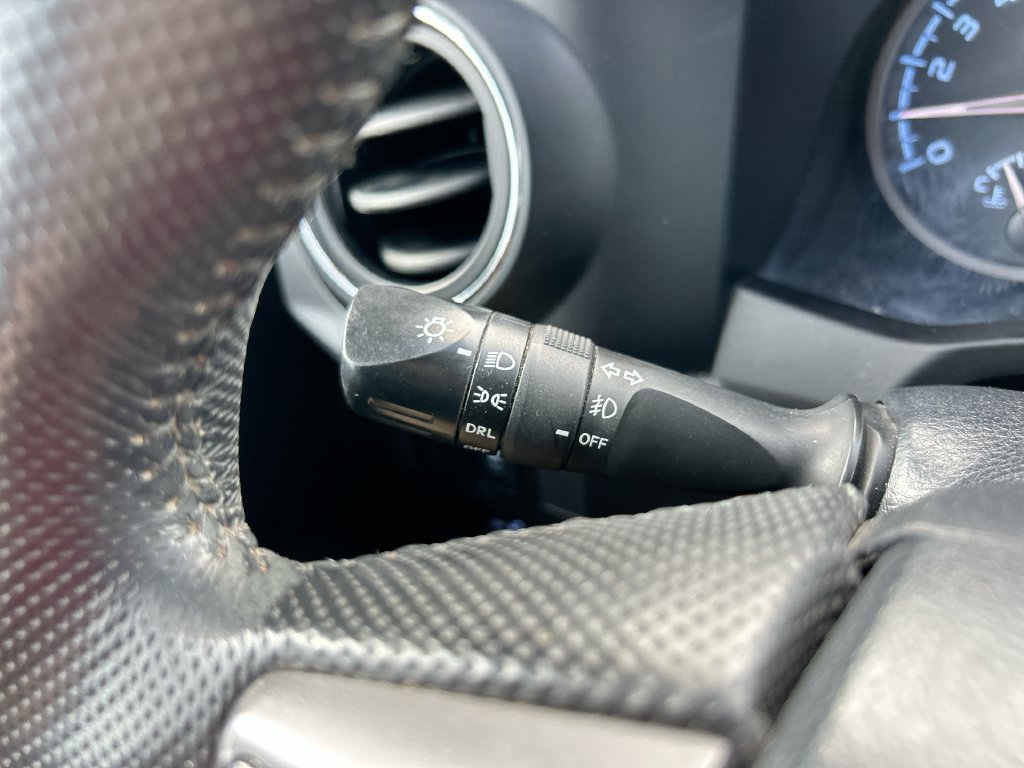 Used 2020 Toyota Tacoma TRD Sport AWD/4WD image 21
