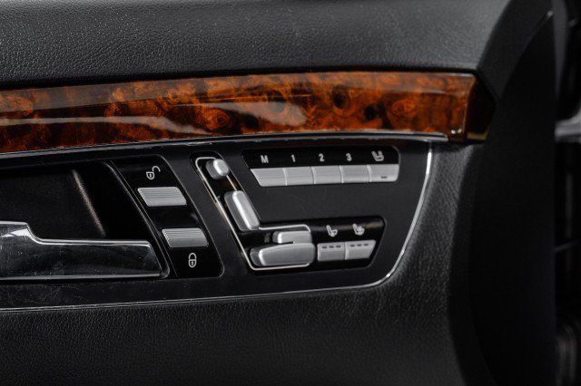 Used 2013 Mercedes-Benz S 550 4MATIC image 49