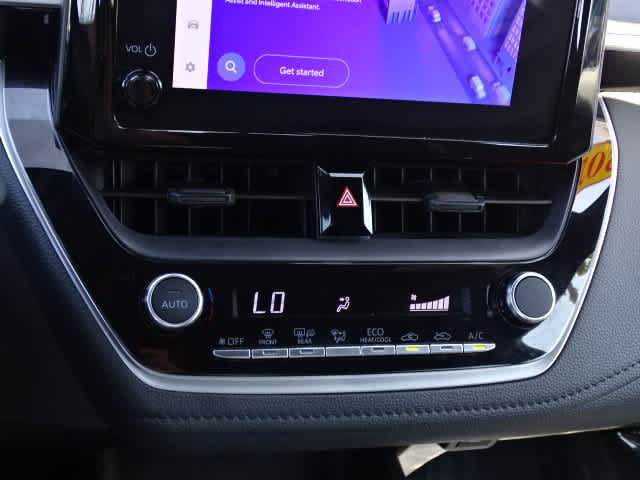 Certified 2025 Toyota Corolla SE w/ Convenience Package FWD image 30
