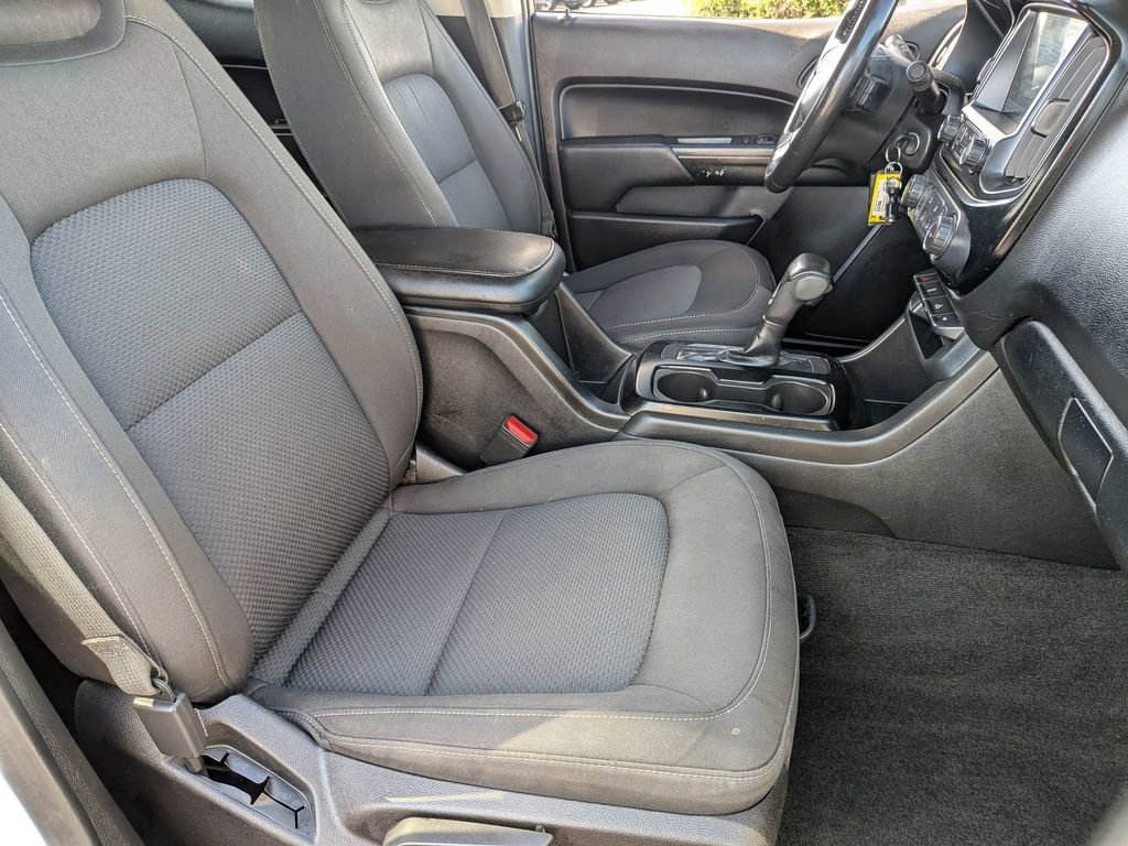 Used 2017 Chevrolet Colorado LT w/ LT Convenience Package image 18