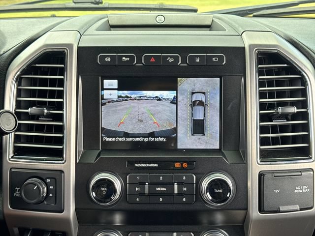 Used 2020 Ford F250 Platinum w/ FX4 Off-Road Package AWD/4WD image 17