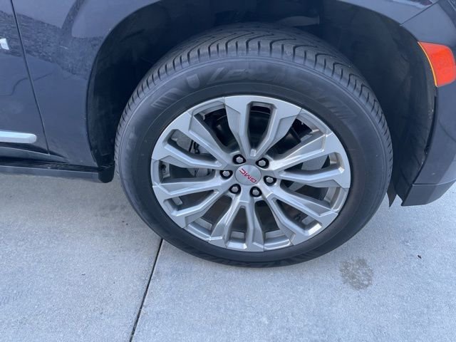 Used 2022 GMC Yukon XL Denali image 25