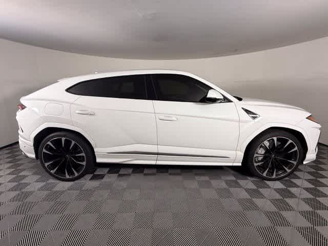 Used 2020 Lamborghini Urus AWD/4WD image 8