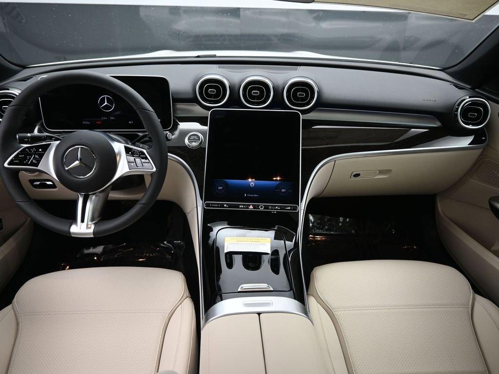 New 2025 Mercedes-Benz C 300 4MATIC Sedan image 18