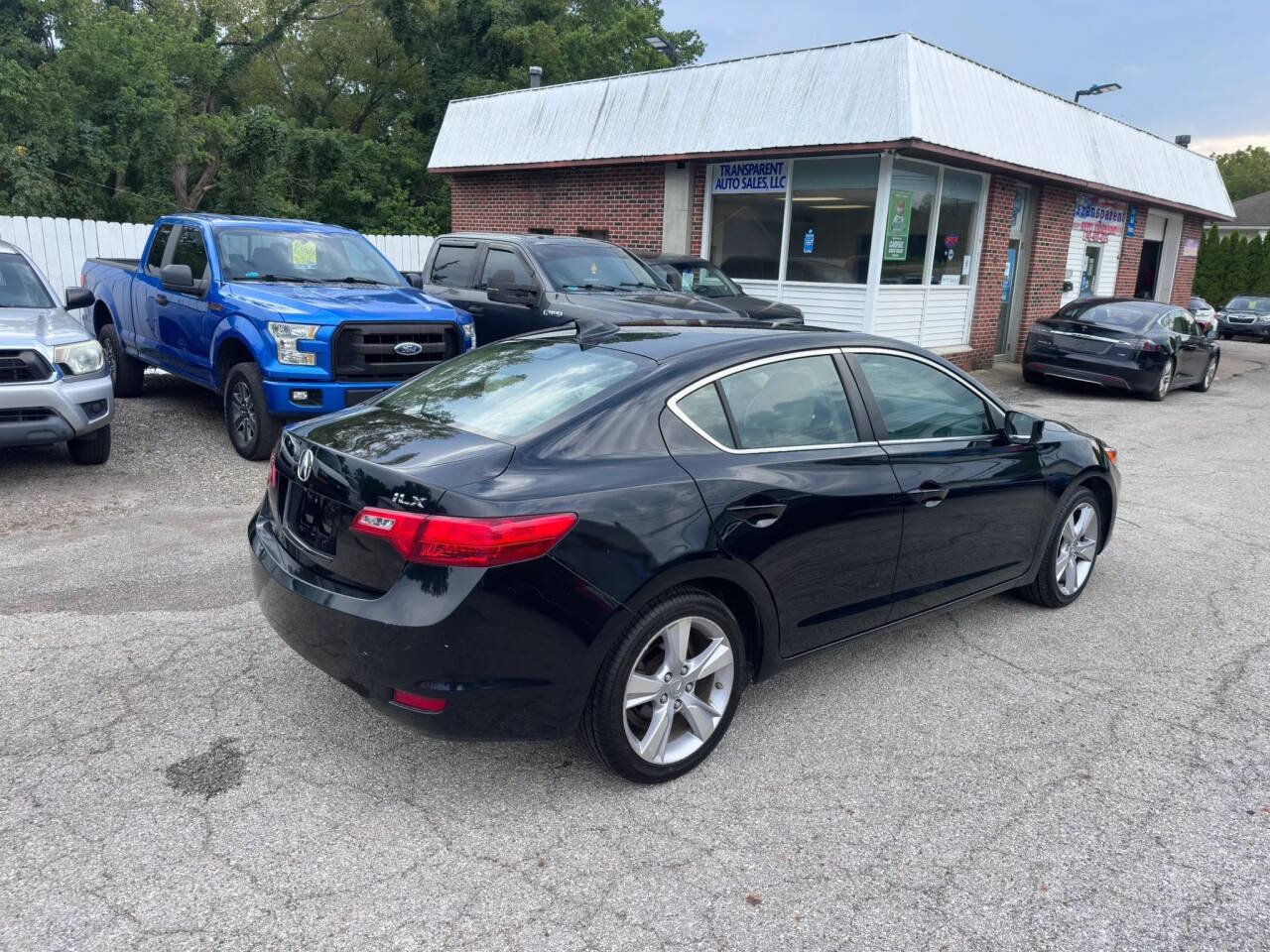 Used 2014 Acura ILX w/ Technology Package FWD image 6