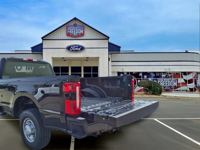 New 2025 Ford F250 XL w/ 360-Degree Camera Package RWD image 25