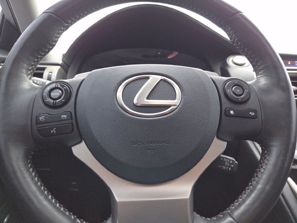 Used 2014 Lexus IS 250 AWD w/ Navigation Package image 39