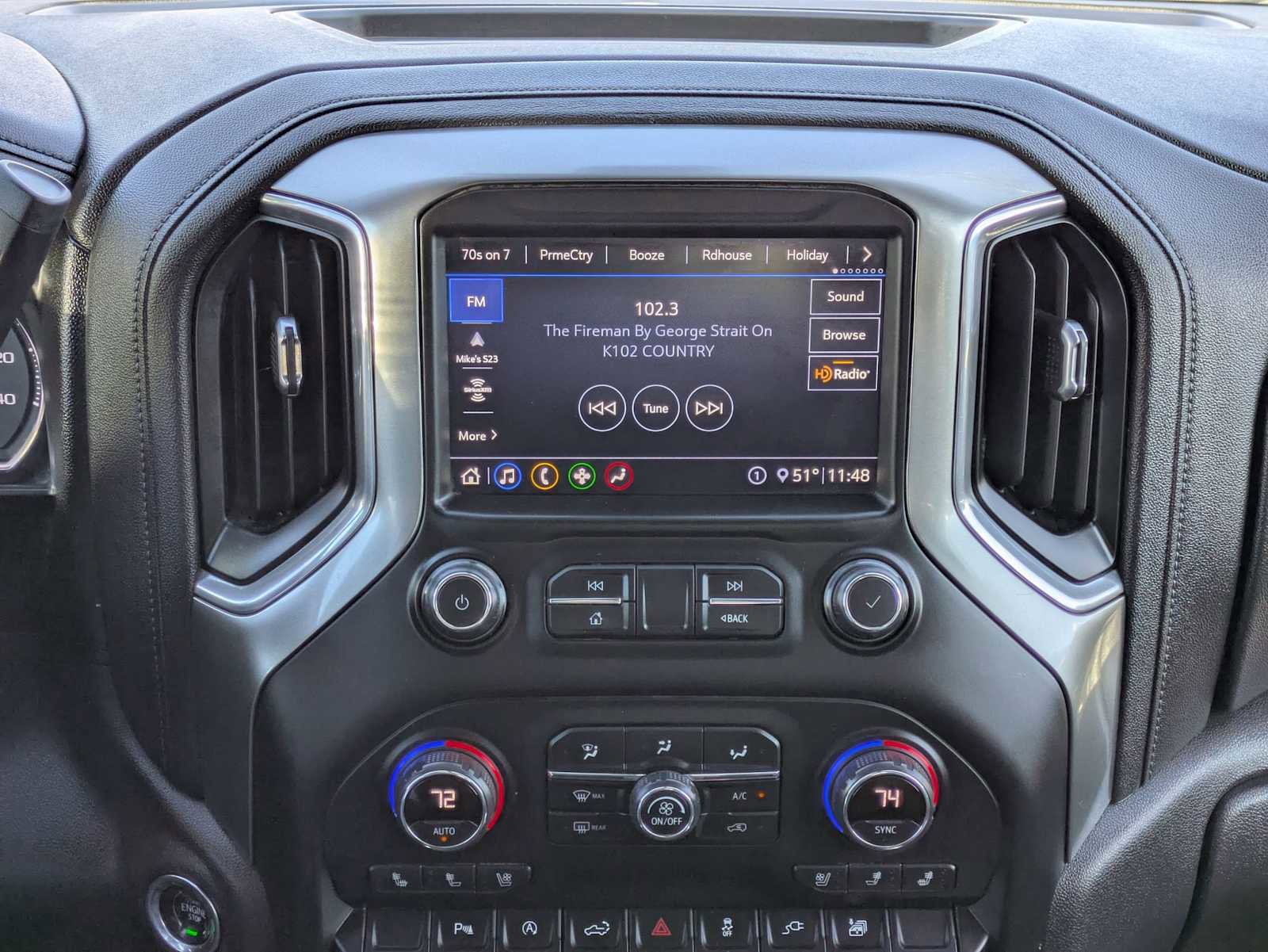 Used 2020 Chevrolet Silverado 1500 LTZ w/ LTZ Plus Package AWD/4WD image 28