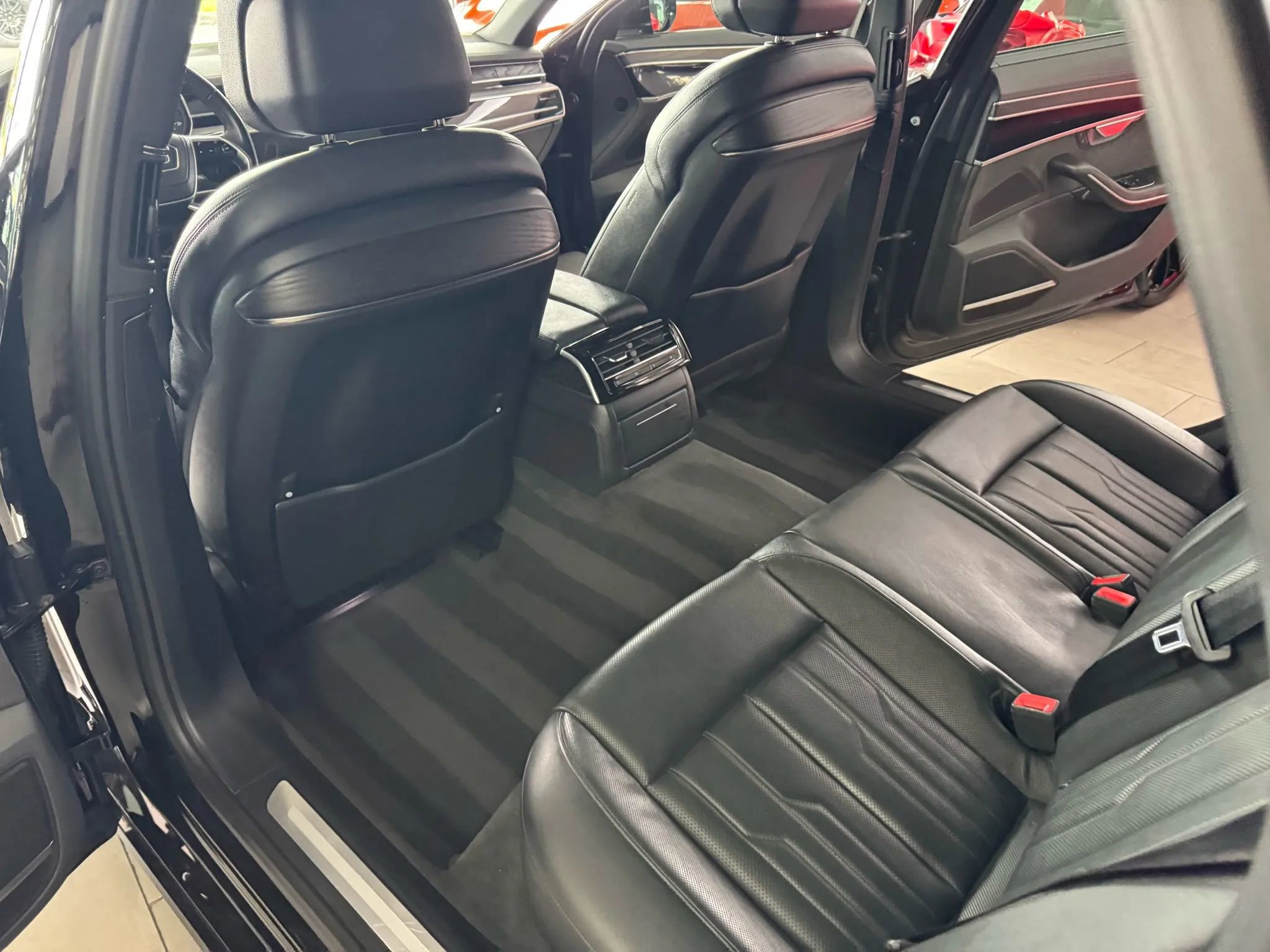 Used 2019 Audi A8 L 3.0T w/ Executive Package image 20