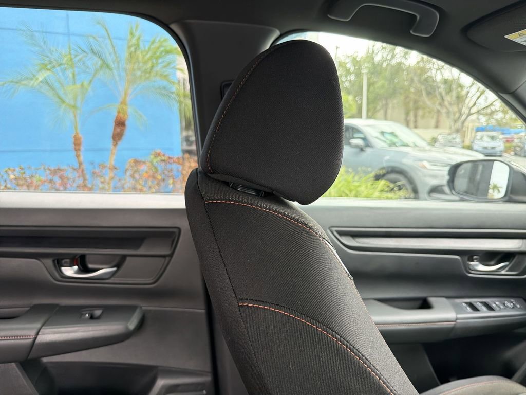 Used 2023 Honda CR-V Sport image 14