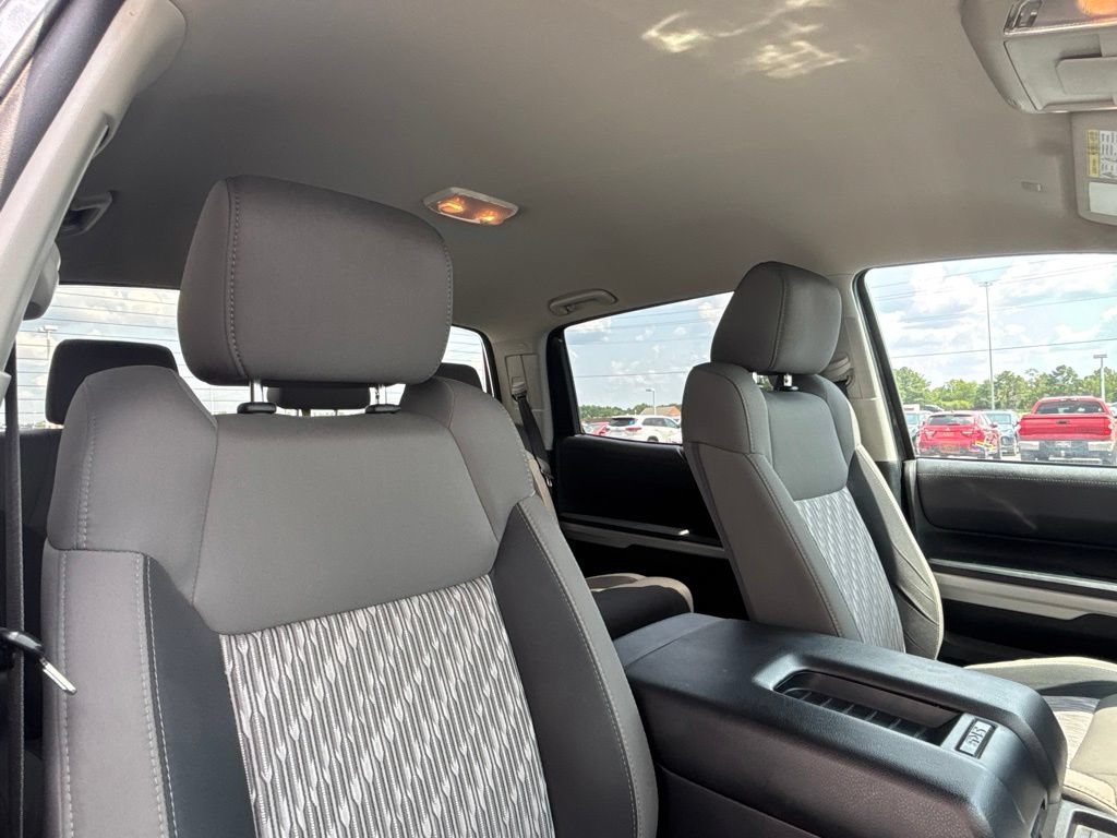 Used 2019 Toyota Tundra SR5 AWD/4WD image 18