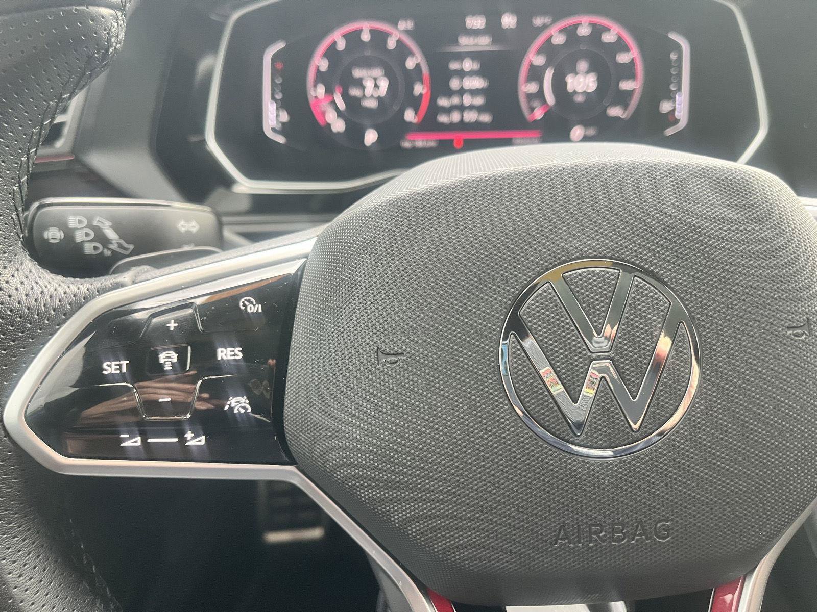 Used 2024 Volkswagen Jetta GLI Autobahn FWD image 37